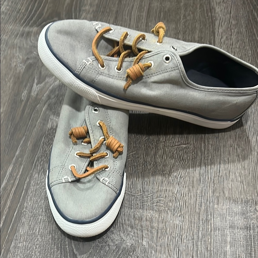 Sperry Gray Tan Sneakers